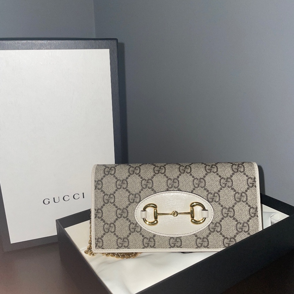 Gucci Horsebit chain wallet!